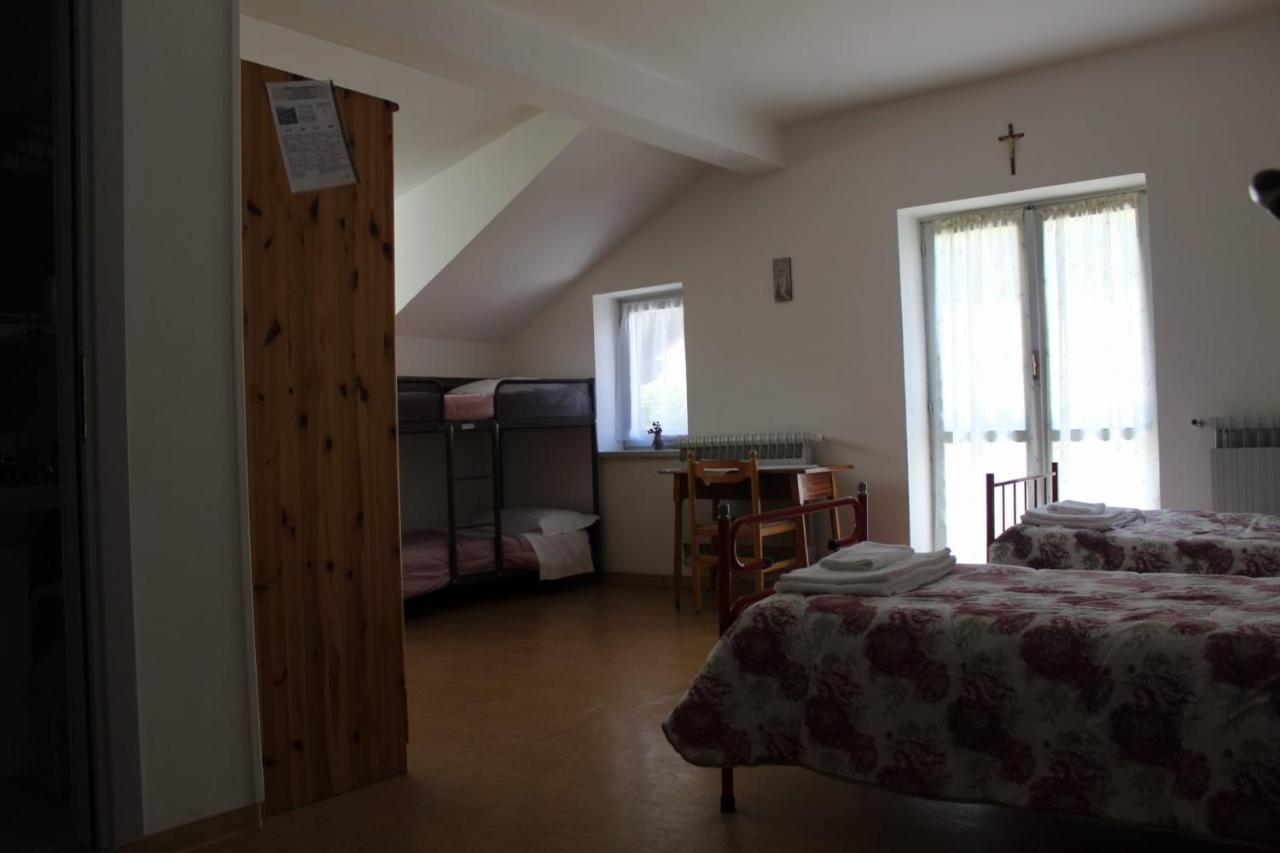Casa Per Ferie Beatorosaz Hotell Cesana Torinese Eksteriør bilde
