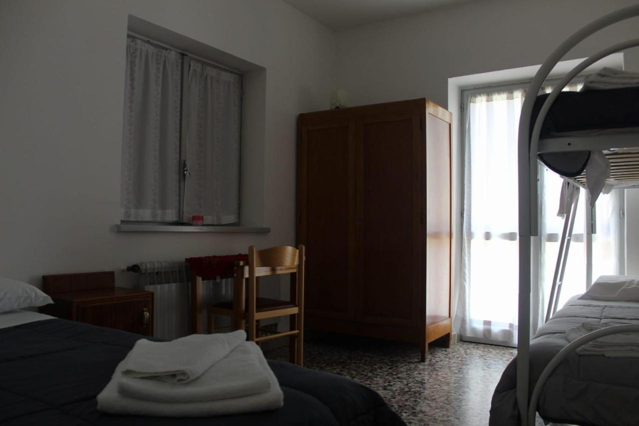 Casa Per Ferie Beatorosaz Hotell Cesana Torinese Eksteriør bilde