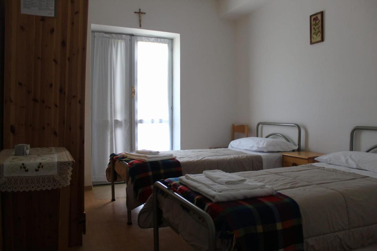 Casa Per Ferie Beatorosaz Hotell Cesana Torinese Eksteriør bilde
